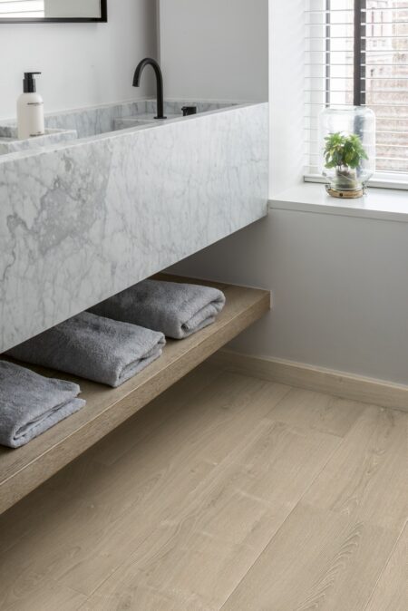 Laminat | Brushed oak beige