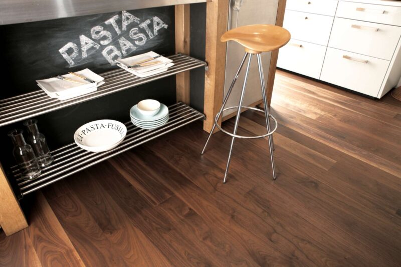 Parket | Walnut am. Transparent Andante