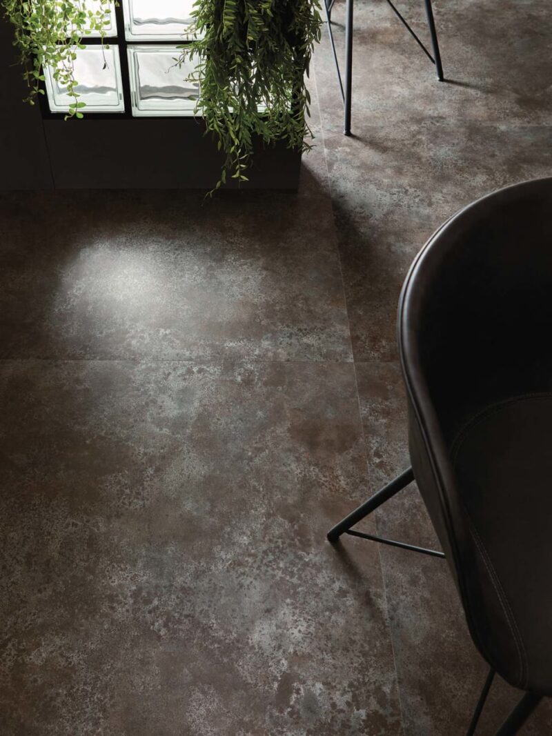 Vinil | Black Burnished Metal
