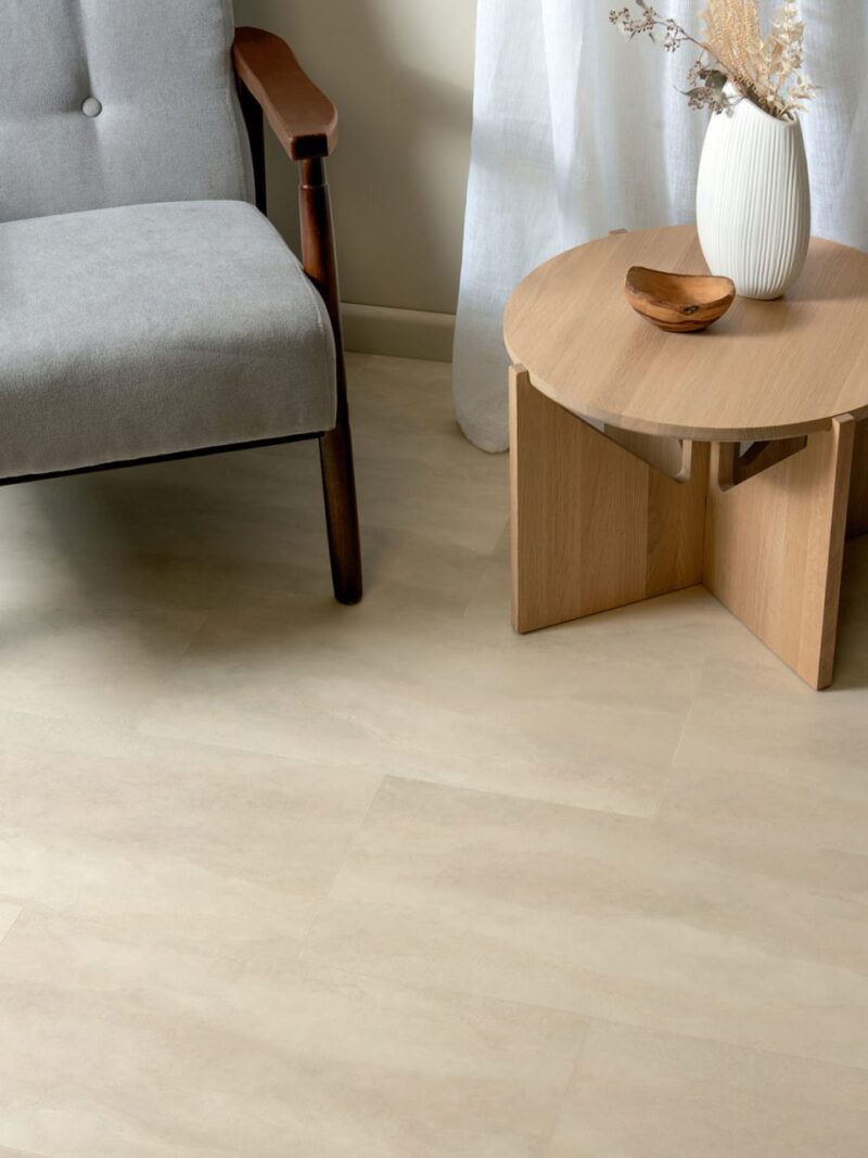 Vinil | Coombe Stone