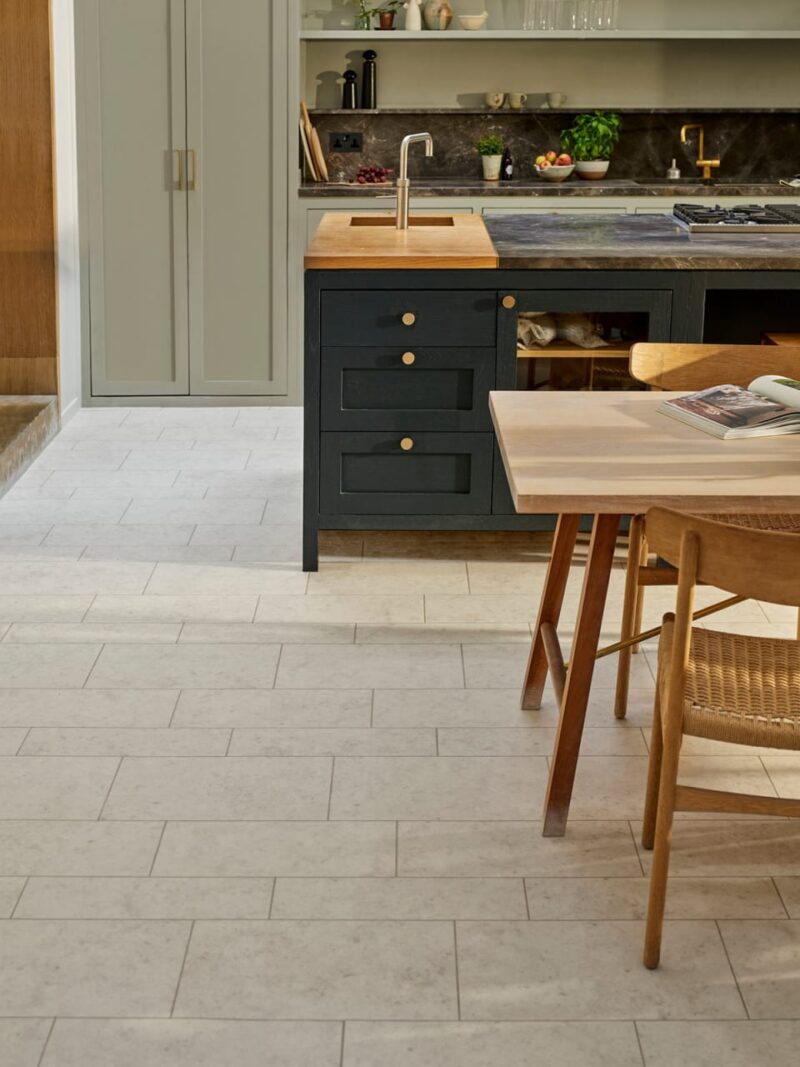 Vinil | Shottery Limestone