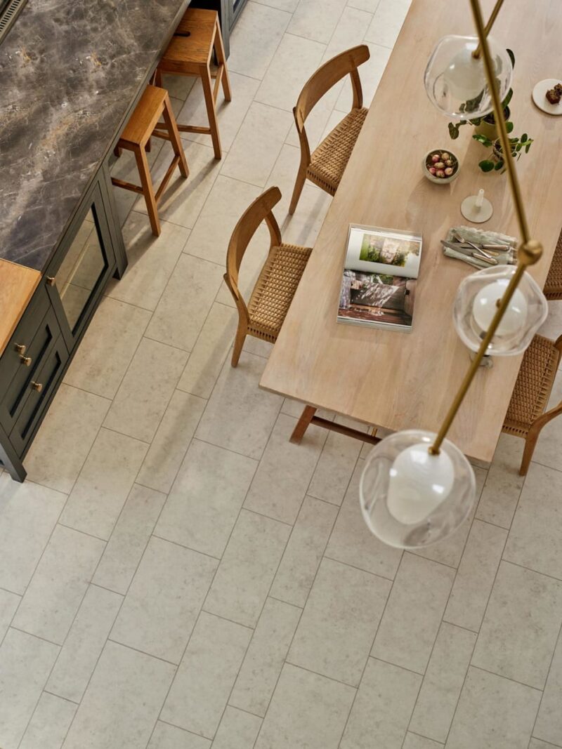 Vinil | Random Stone DC572